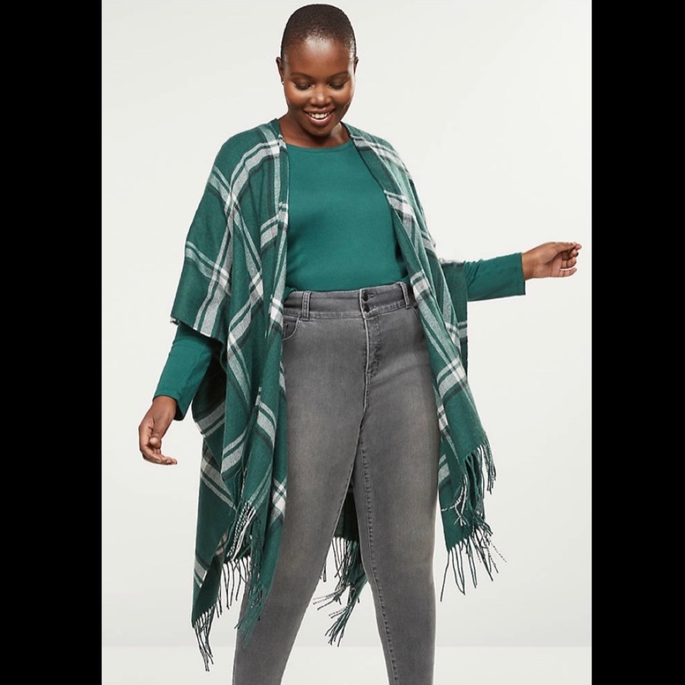 One Size Emerald Green Black Plaid Check Wrap Scarf Ruana Cover Up GREAT GIFT